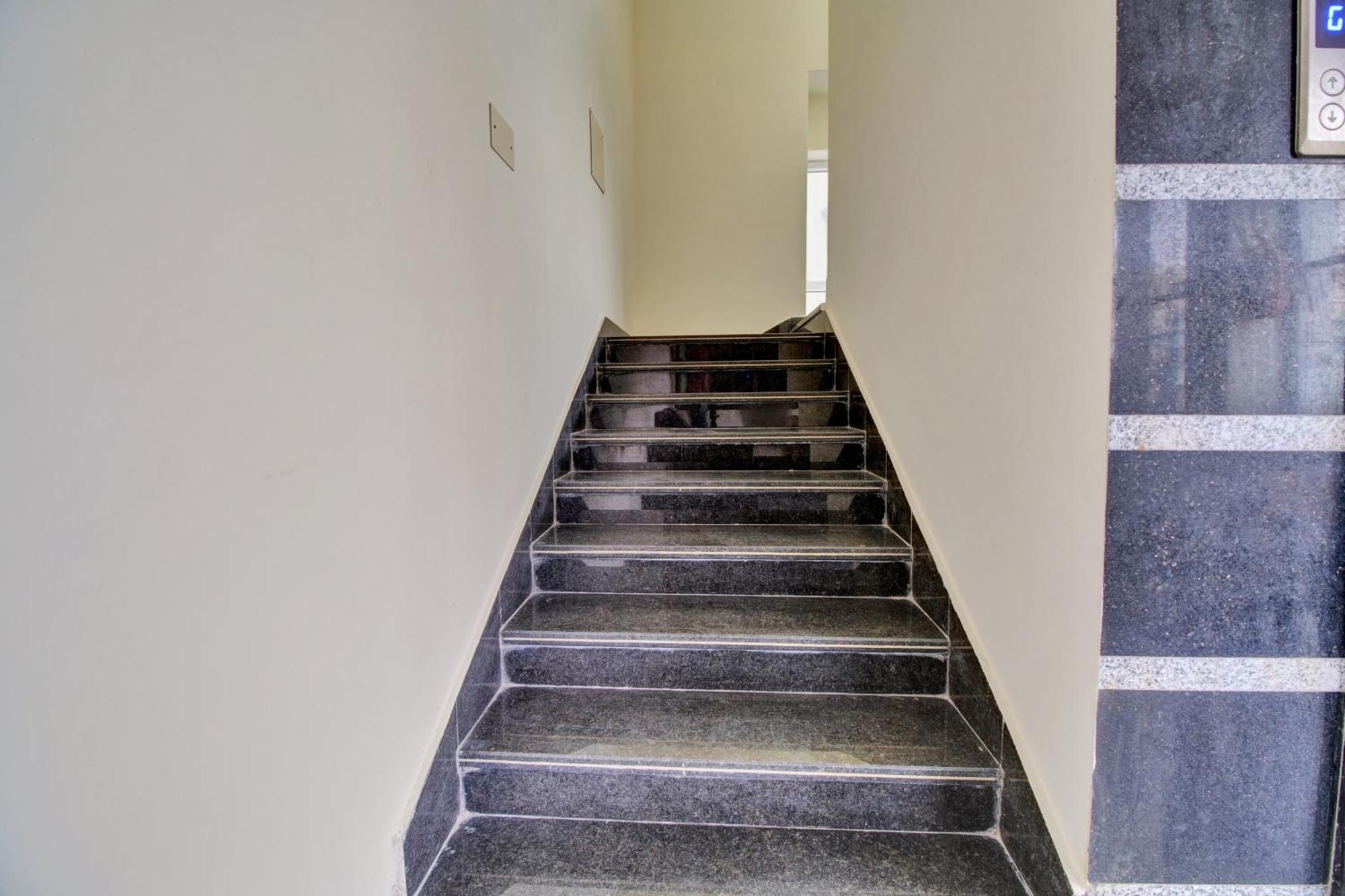 Oyo Flagship Hotel Elite Park Inn Guntur Exterior photo